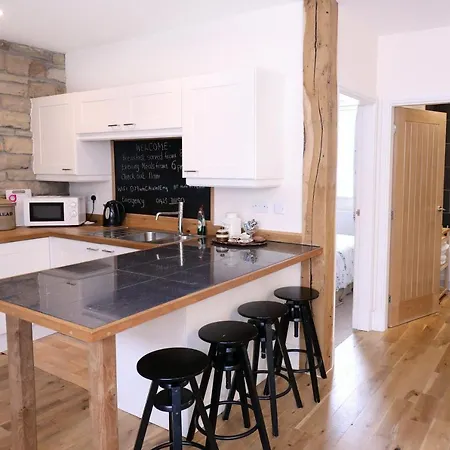 Stable Pateley Bridge